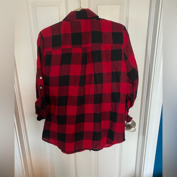NWT New York & Company Buffalo plaid shirt - Picture 6 of 6